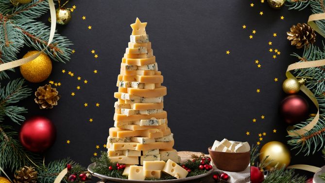 Il Natale a Tavola: Formaggi, Fondute e Serate di Gusto! 🎄🧀